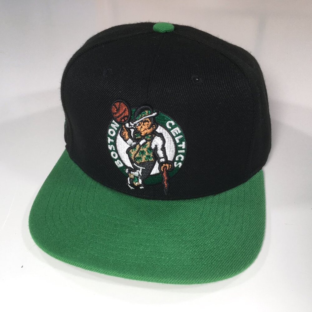 Boston Celtics Snapback Hat Mitchell & Ness Side Core 2.0 Black Green Polyester